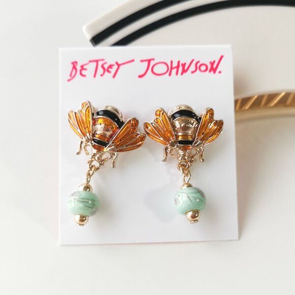 Betsey Johnson Bee Earrings Cute Whimsical Fashion Jewelry for Women - Picture 1 of 2